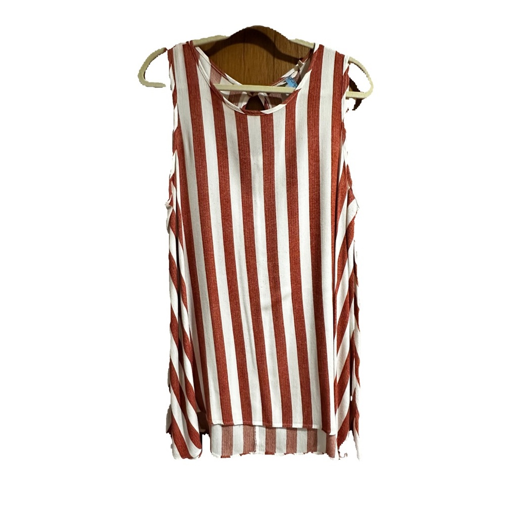 ❤️ BOGO ❤️ Soft Surroundings striped sleevless tunic. Sz M but fits like a L.